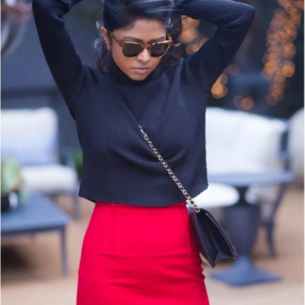 WHITE HOUSE BLACK MARKET * RED TAILORED PENCIL * GROSGRAIN RIBBON * SIZE…